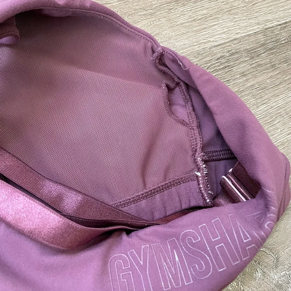Gymshark Strappy Sports Bra Top Purple Adjustable Activewear ~ Size XS - Image 9