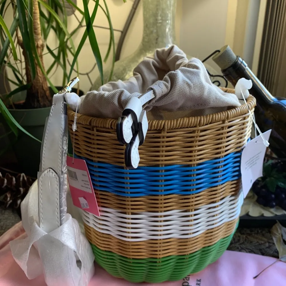 RARE!!Authentic KATE SPADE Straw/cotton/leather bucket drawstring Crosby - Image 3