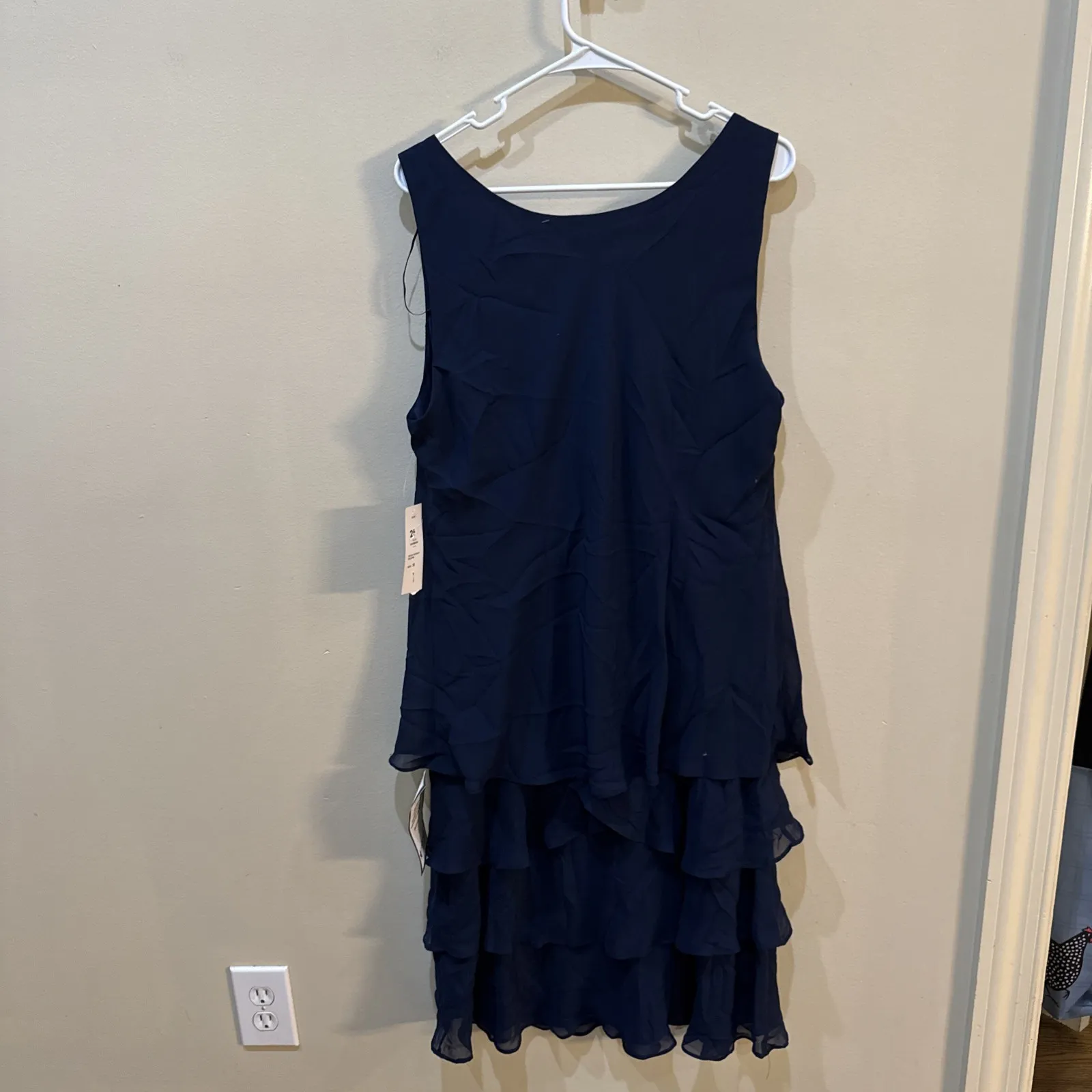 S.L.‎ New York Fashions Women's Mother of The Bride Navy Size 16 Layered Ruffle - Image 7