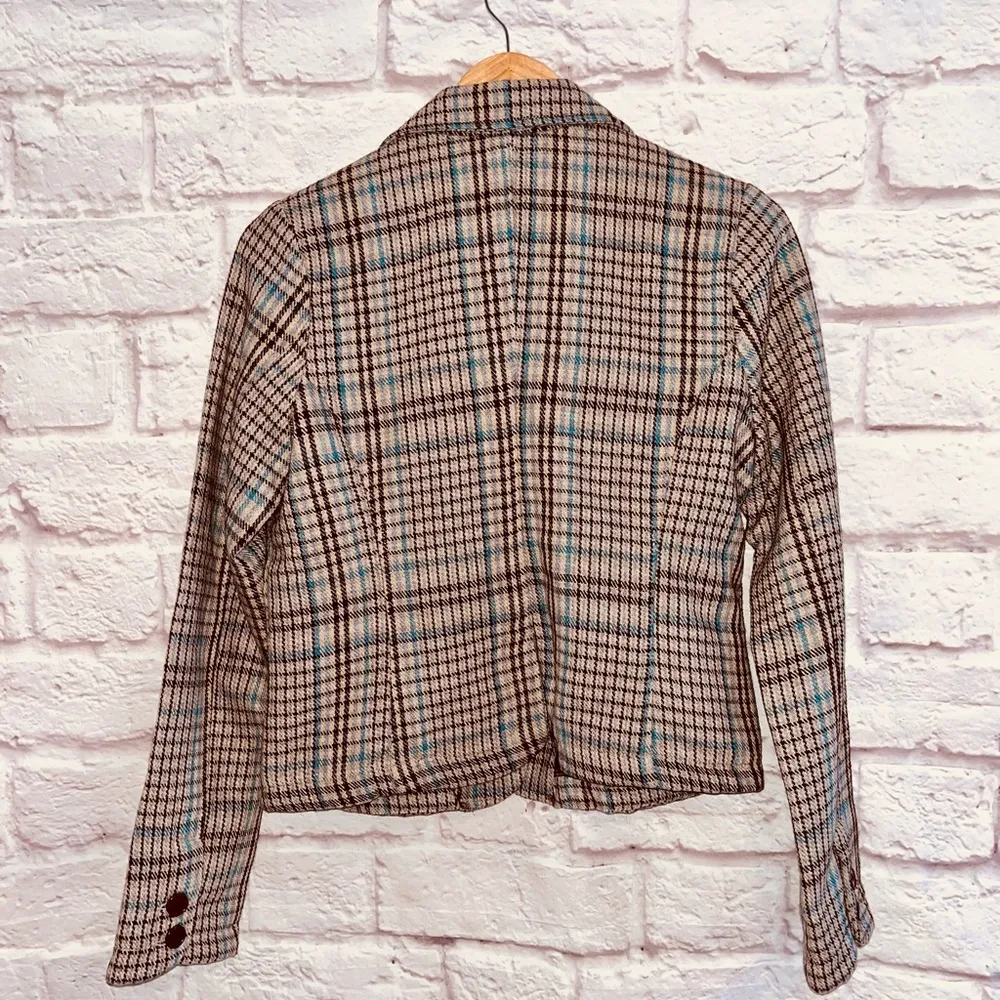 Plaid Cropped Blazer sz M NWT! Size M - Image 2