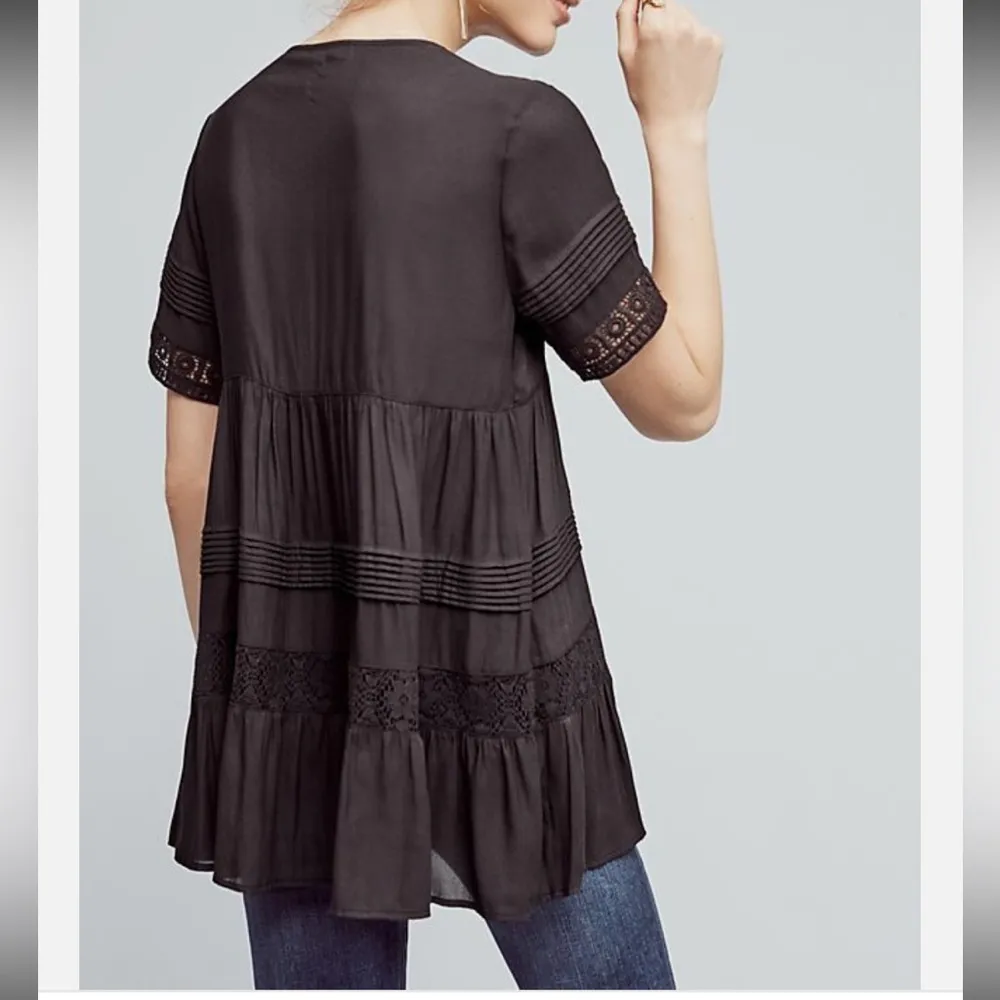 Anthropologie Tiered Lace Tunic By Maeve Black Shirt Blouse - Image 2