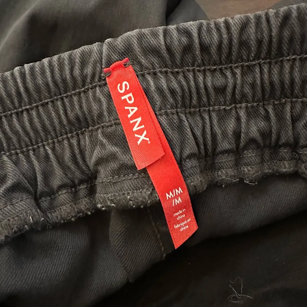 SPANX charcoal gray cargo style denim pants size M - Image 7