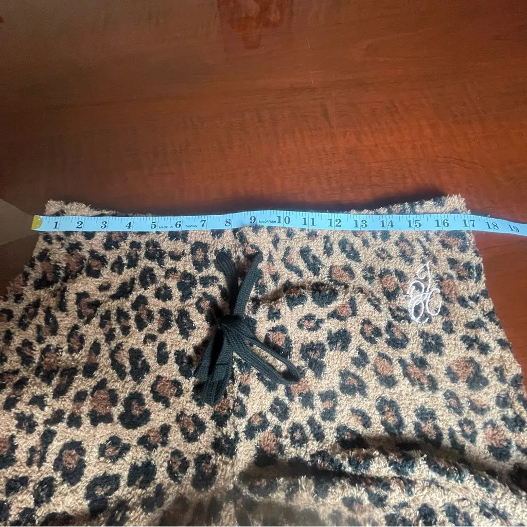 Juicy Couture Leopard Print Fuzzy Lounge Set Long sleeve top & Pants Pajama XL - Image 4