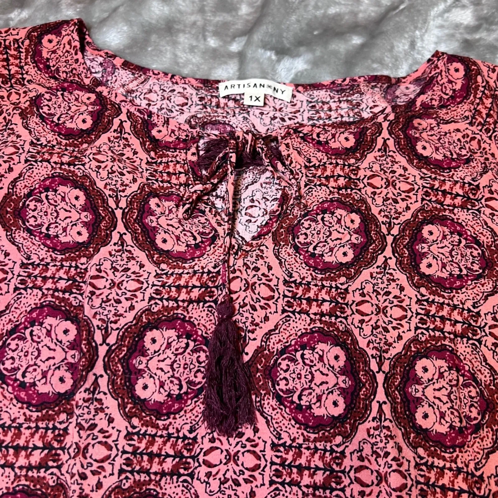 Artisan NY Tunic Top Womens 1X Pink Burgundy Paisley Print Shirt Boho Tassels - Image 4