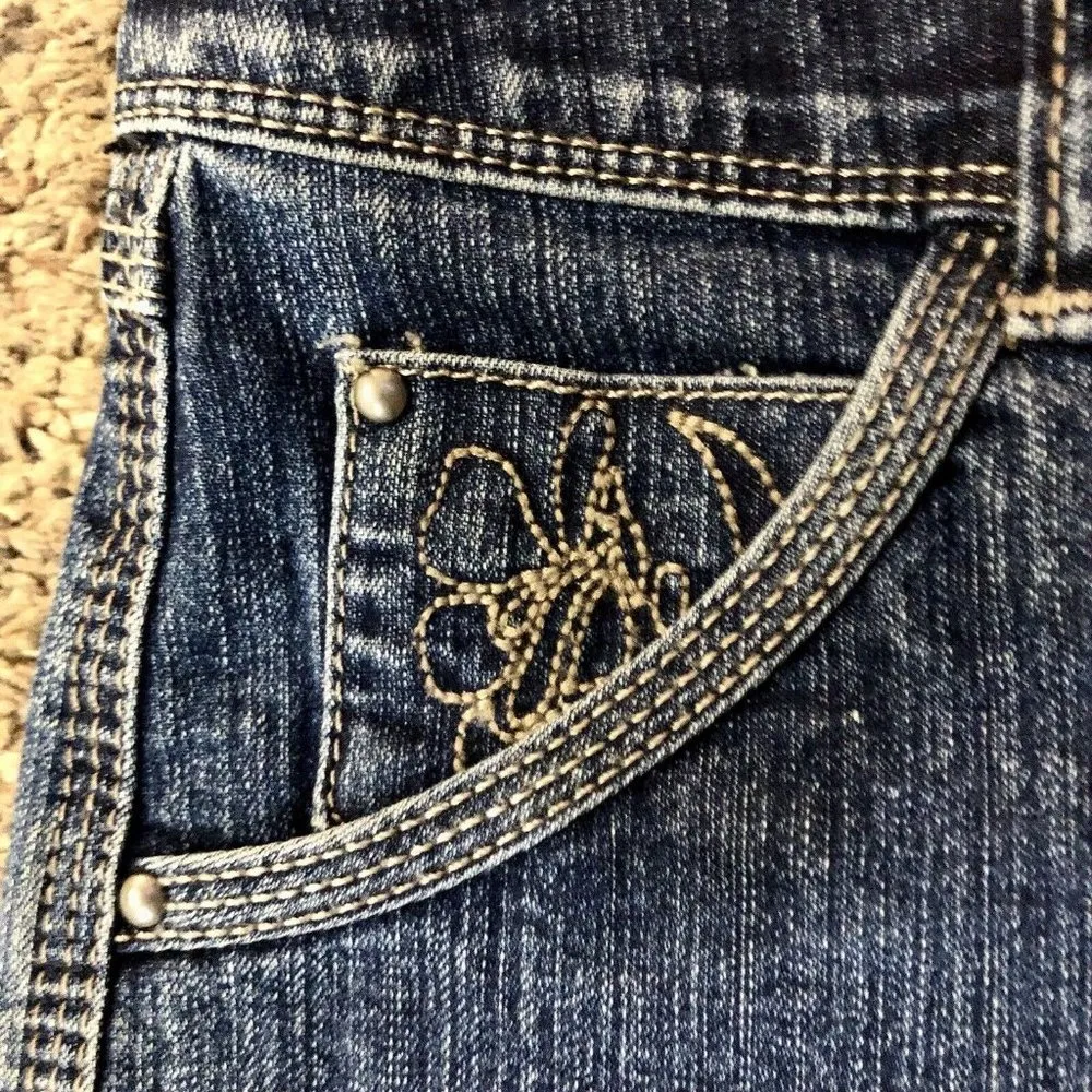 Gloria Vanderbilt Denim Shorts Womens 6 Used - Image 5