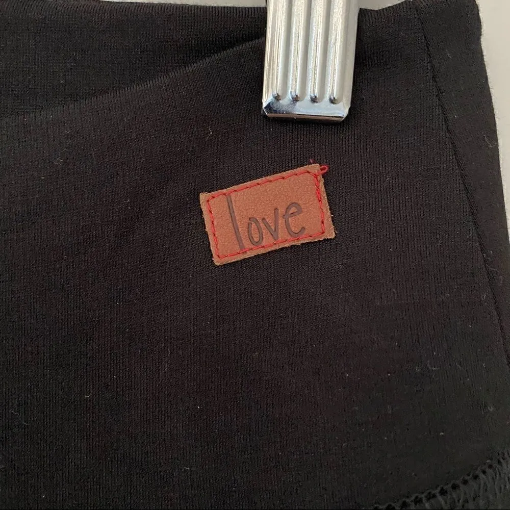 Peace Love World Black Leggings zipper pocket small - Image 4