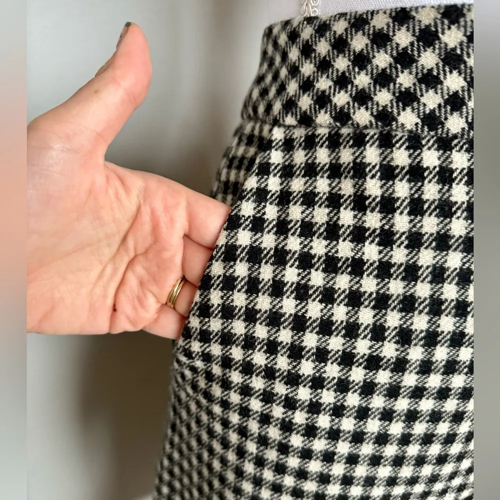 Eddie Bauer Wool Pencil Skirt | EUC | Business Casual | Pockets | Cream/Black - Image 3