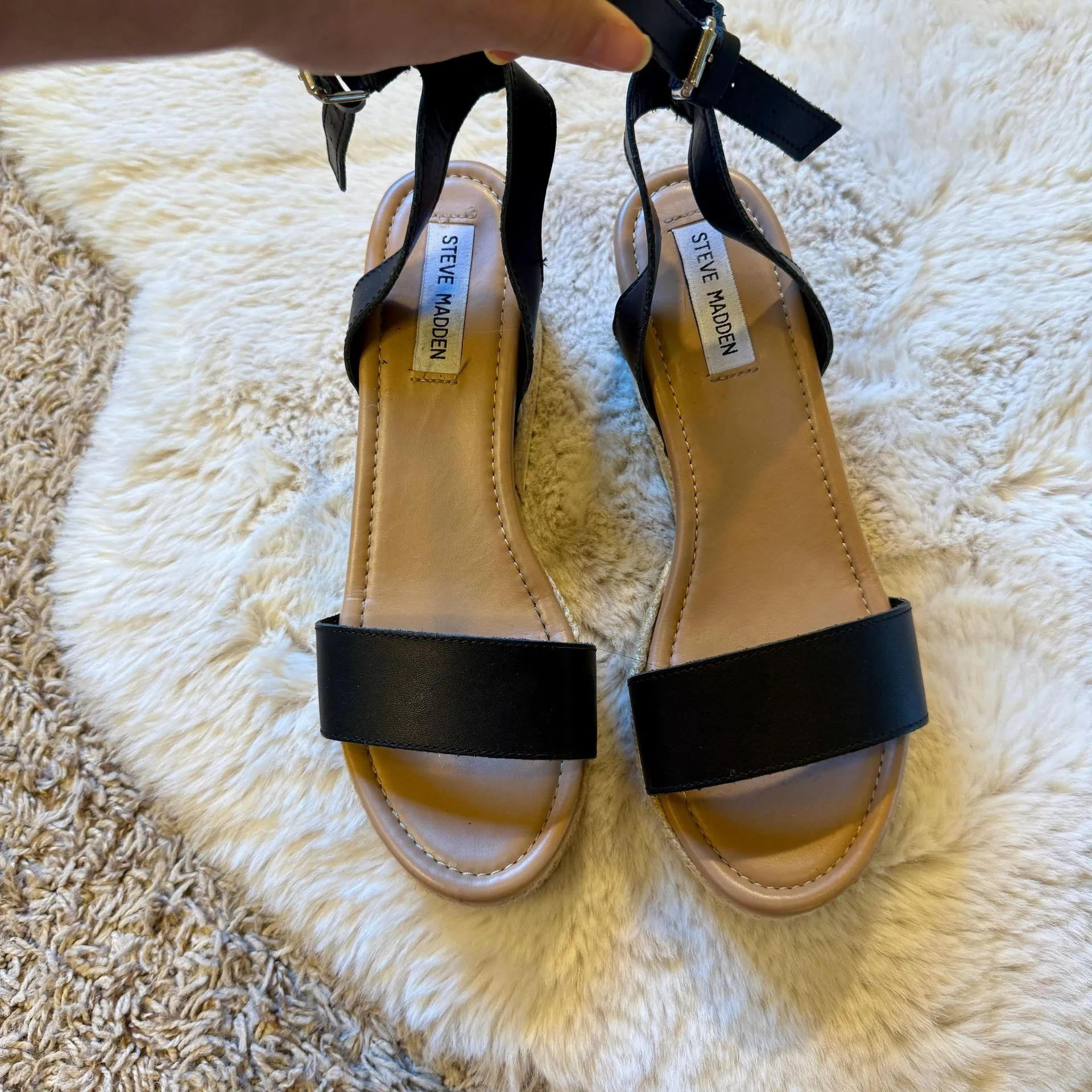 Chaser Flatform Sandal in Black Leather - Image 3