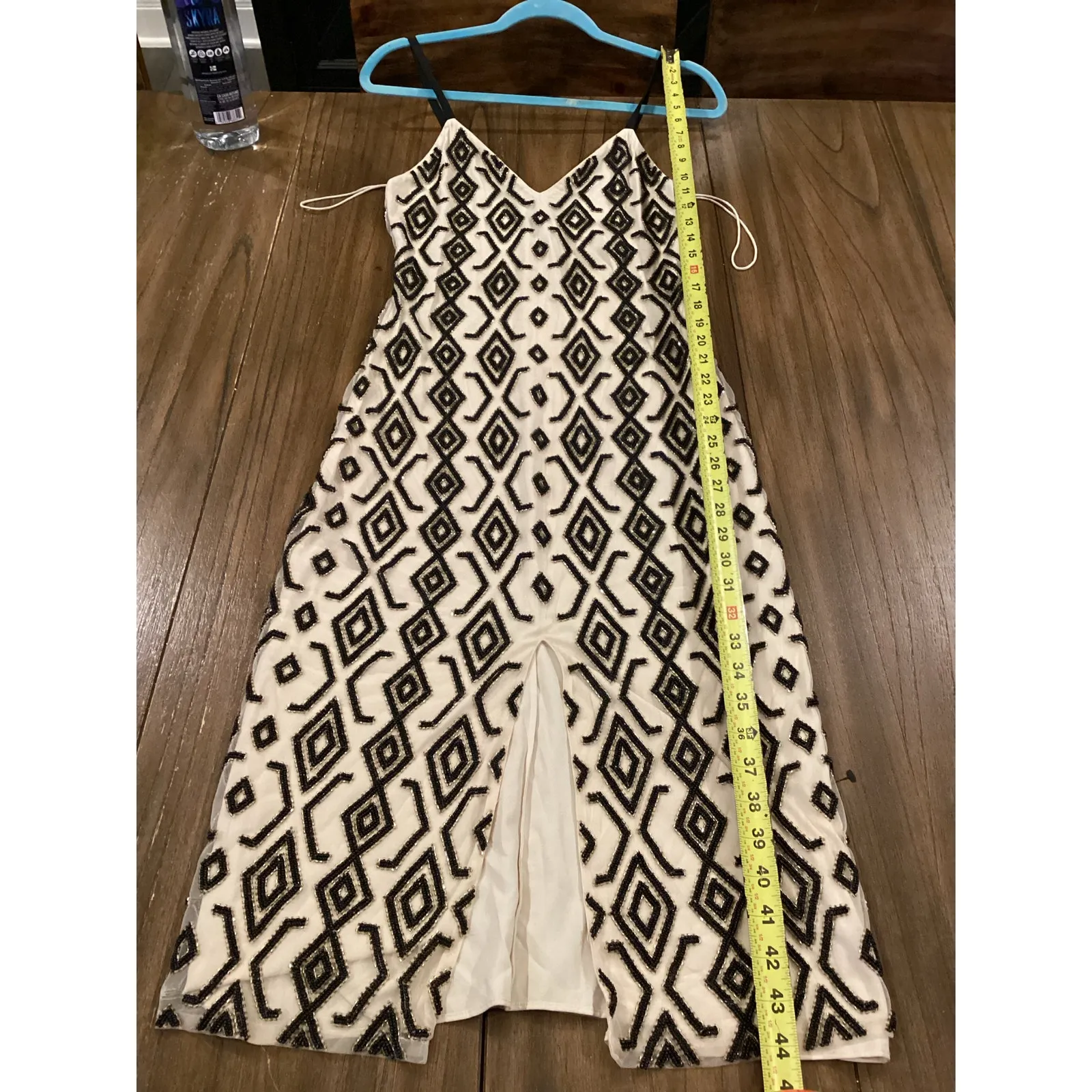 ALICE + OLIVIA Arlette deep v neck diamond motif beaded Midi Dress Black/Cream 2 - Image 8