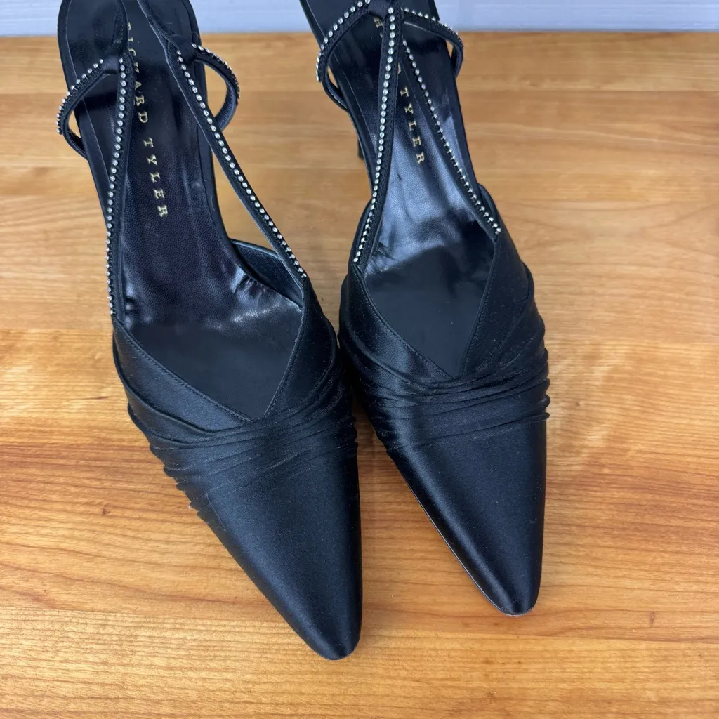 Richard Tyler Black Ruched Satin Pointed Toe Stiletto Heels Rhinestone Slingback Size 9 - Image 2