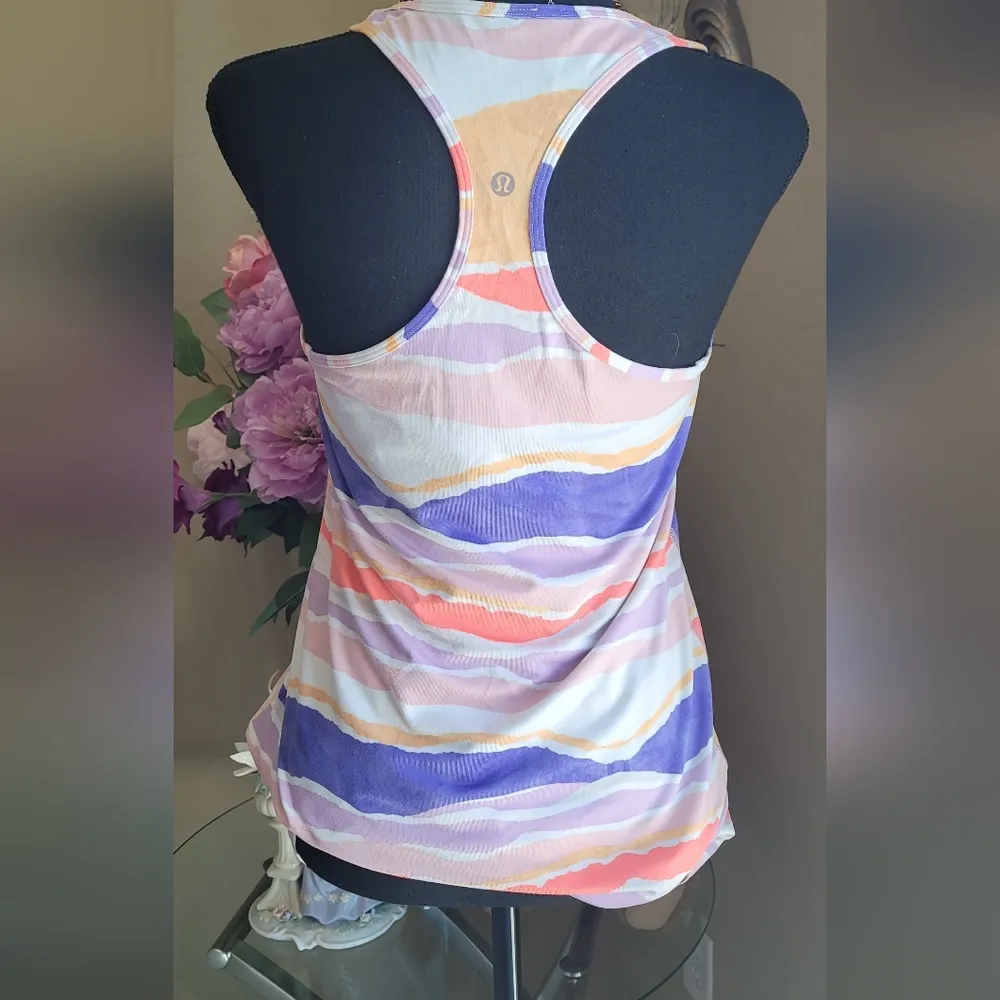 Lululemon tank top - Image 6