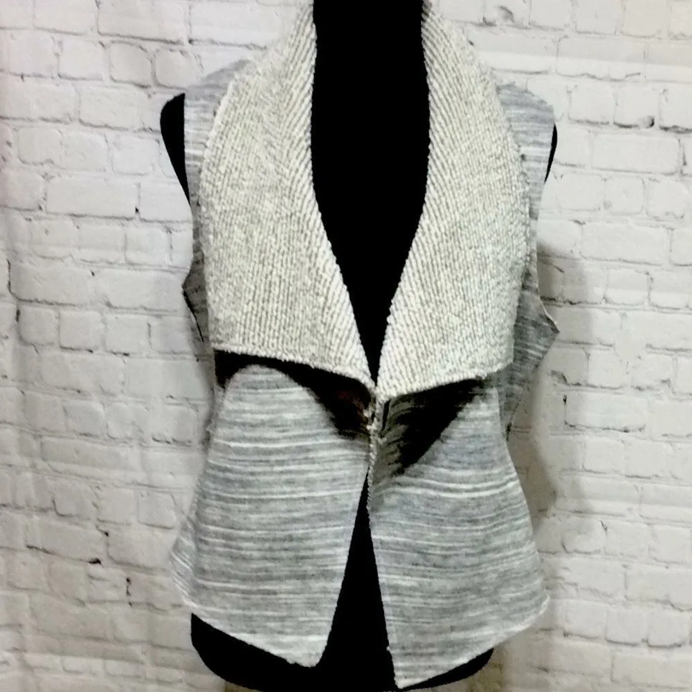 Faux Sherpa Cardigan Front Vest Small - Image 2