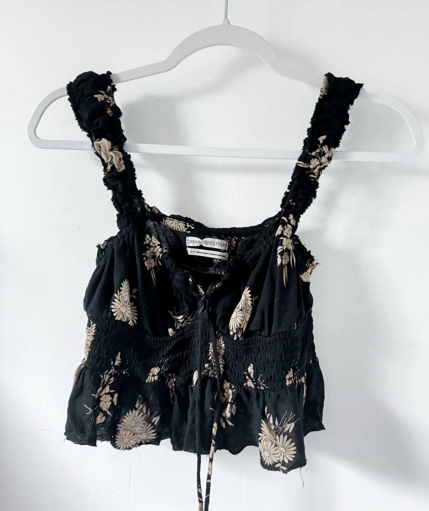 UO Libby Lace Up Floral Print Crop Top  - Image 7