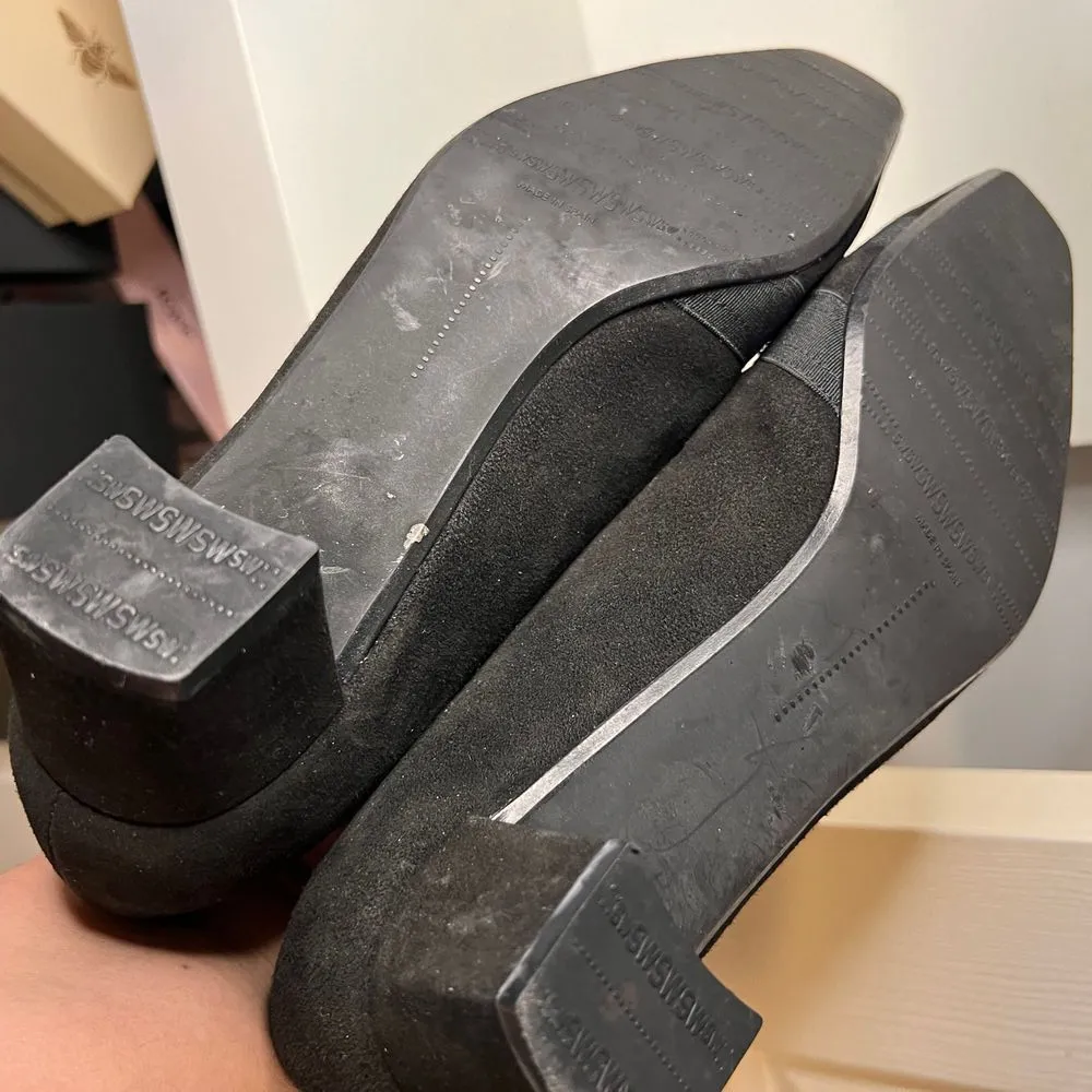 Stuart‎ Weitzman Black Suede Pumps Elastic Cross Strap Low Heel Women Shoes-8.5 - Image 7