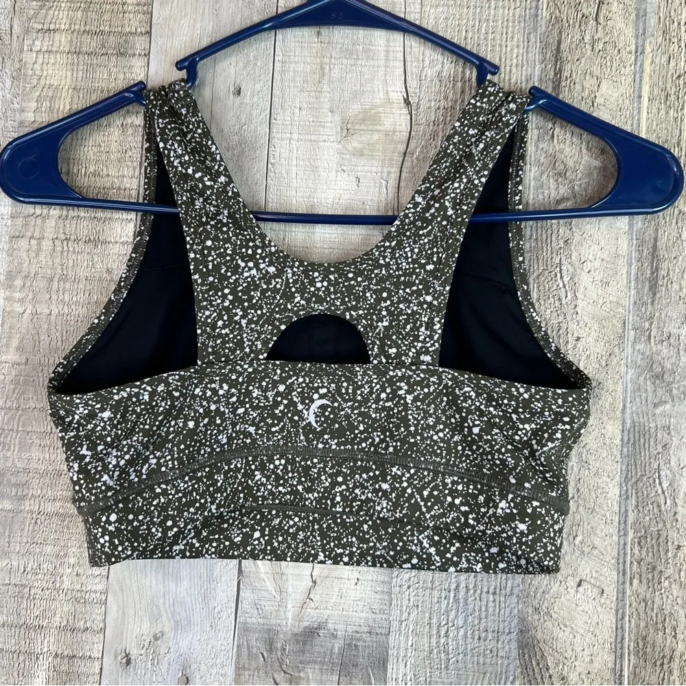 ZYIA Size Small Active Olive Green & White Sports Top Bra - Image 2