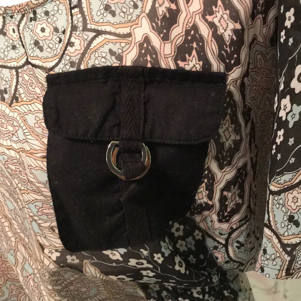 Bisou Bisou semi sheer dolman sleeve blouse - Image 2