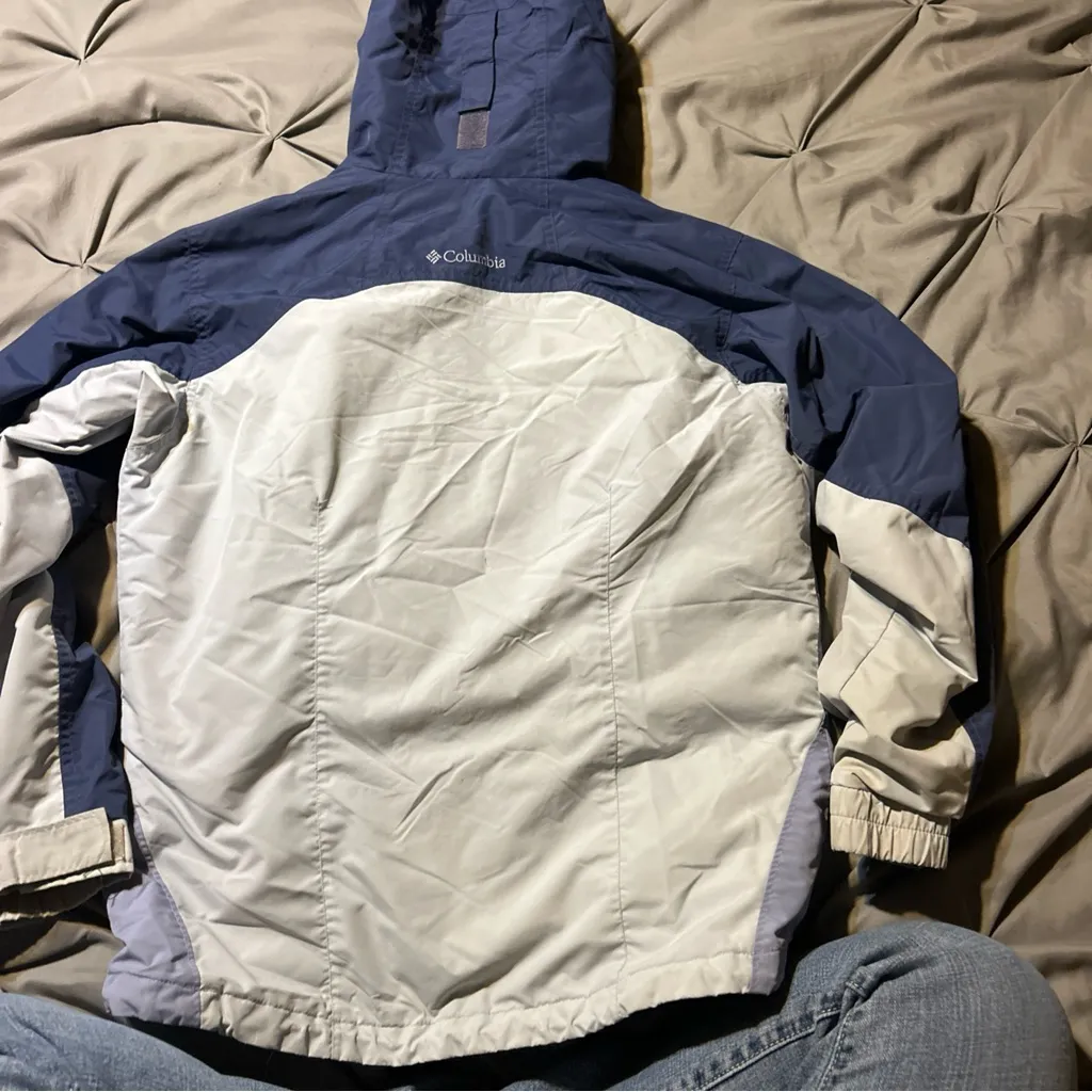 Columbia dark purple, white, lavender fleece lined full zip colorblock coat Med - Image 14