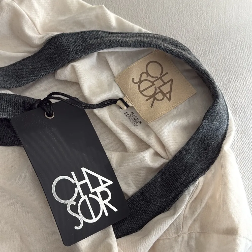 Chaser Cream Snap Front Tissue Cardigan Top size Small NEW - Image 6