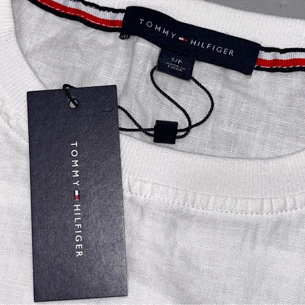 NEW Tommy Hilfiger Women’s White Linen Short Sleeve Zip Side Top Shirt Small - Image 8