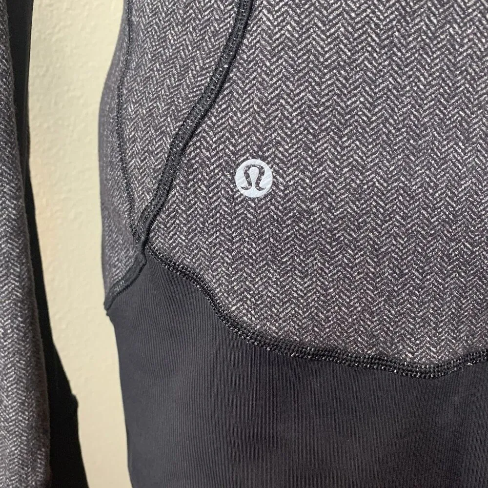 Lululemon Daily Practice Jacket Heathered Herringbone Black Gray Full Zip Sz 8 - Image 9