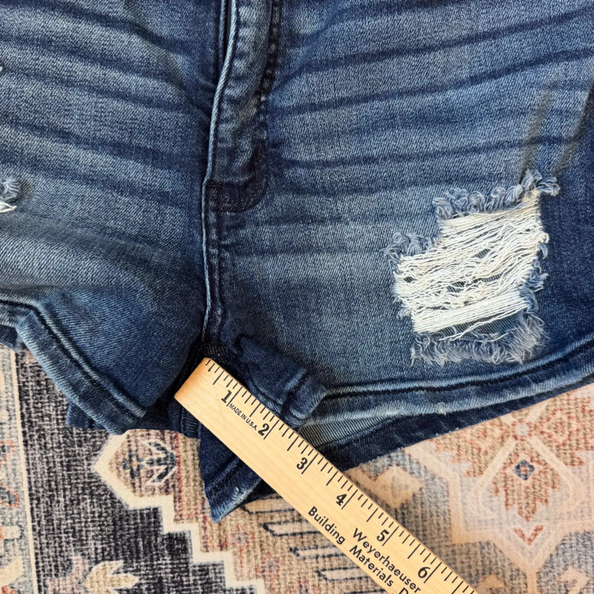 BKE Buckle Parker Distressed Denim Jean Shorts Women’s Size 29 - Image 13