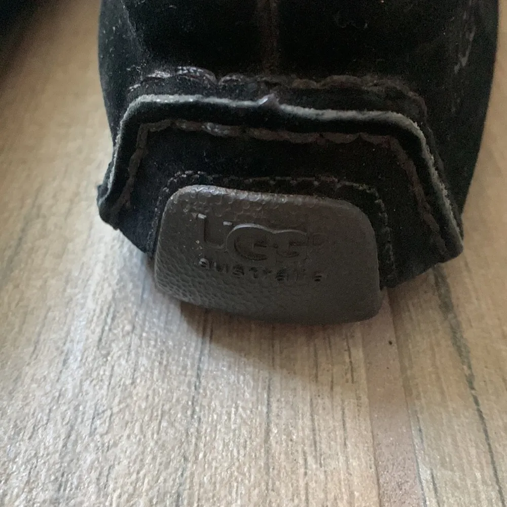 Ugg black moccasins - Image 8