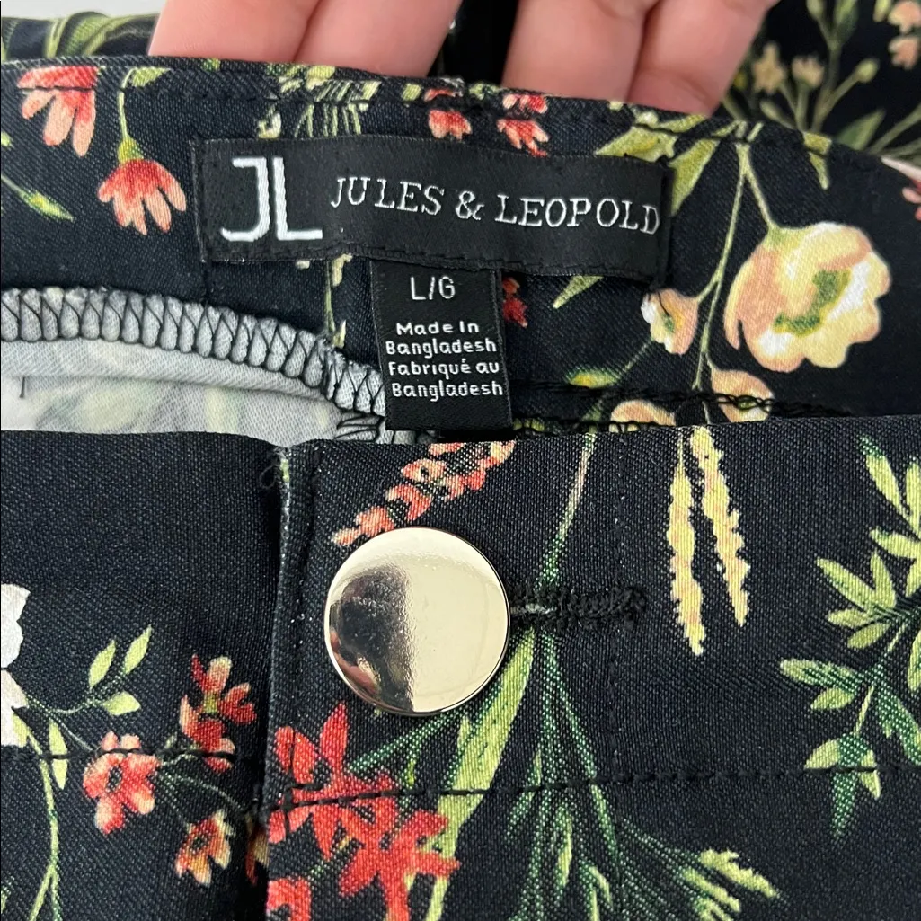 Jules & Leopold Black Floral Stretchy Pants with Two Front Pockets.  Size: Large - Image 2