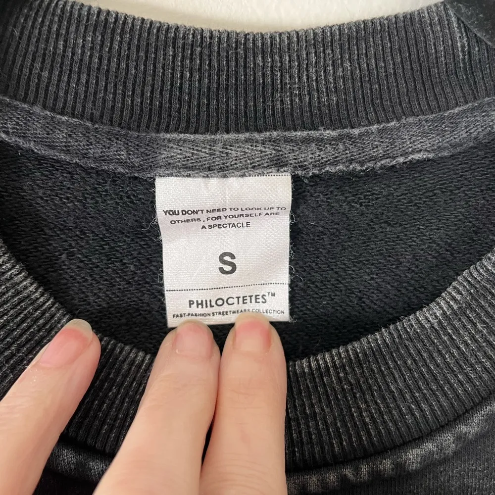 ASTRO BOY Philoctetes Cartoon Crewneck Sweatshirt Vintage Wash Unisex Sz S NWT Black - Image 3