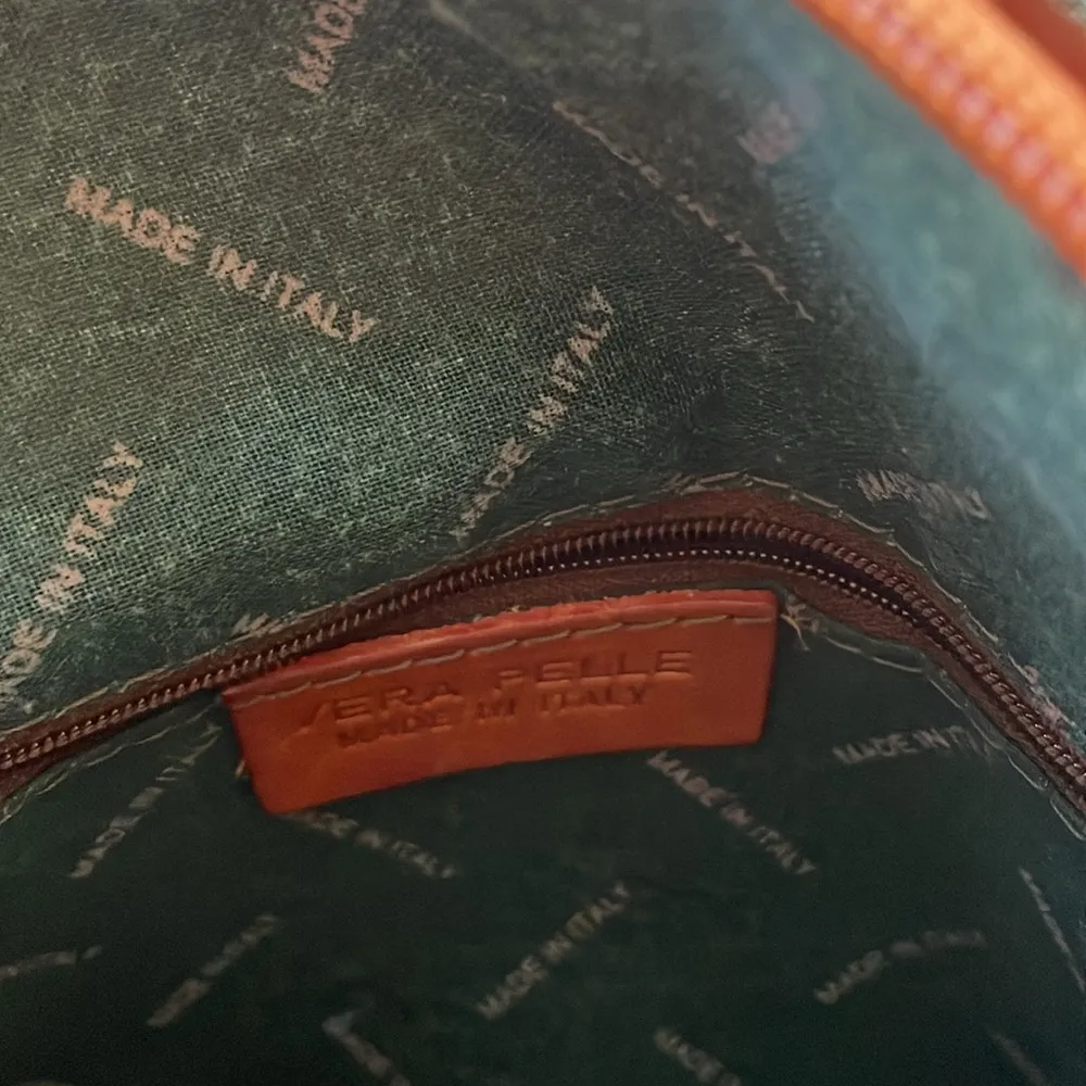 Vera Pelle T. Nobile made in Italy gorgeous orange leather crossbody bag Green - Image 10