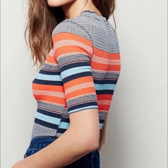 Free People Striped Crewneck stretch top 90s Y2K - Image 2