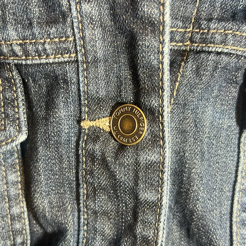 Tommy Hilfiger Blue Jean Jacket-Size Medium - Image 4