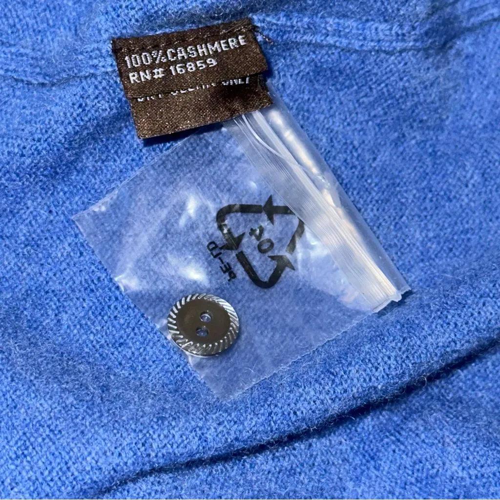 J. McLaughlin Women’s Size M Blue Cashmere Knit Button Up Sweater Cardigan - Image 5