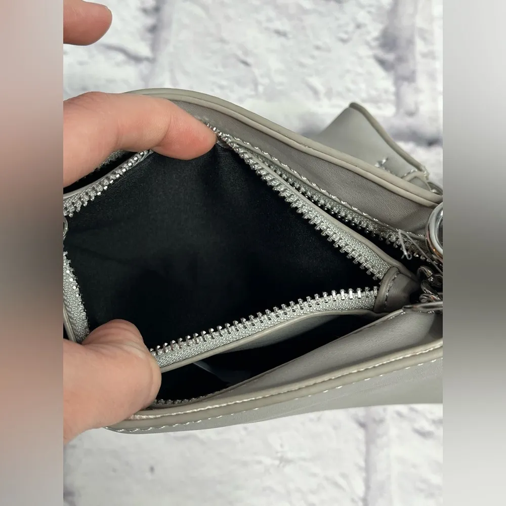 Bp small gray crossbody bag new - Image 3
