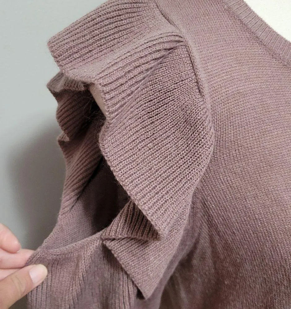 Love On A Hanger Ruffled Cold Shoulder Sweater Size Medium - Image 3