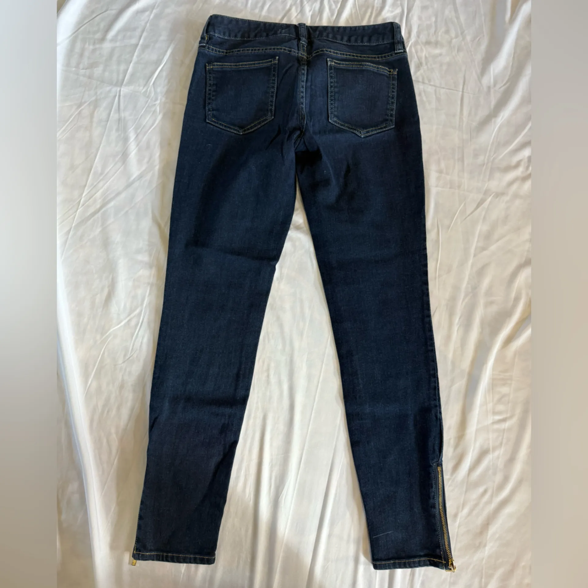 Tory Burch Dark Wash Cropped Slim Skinny Jeans Zip Hem 26 - Image 2