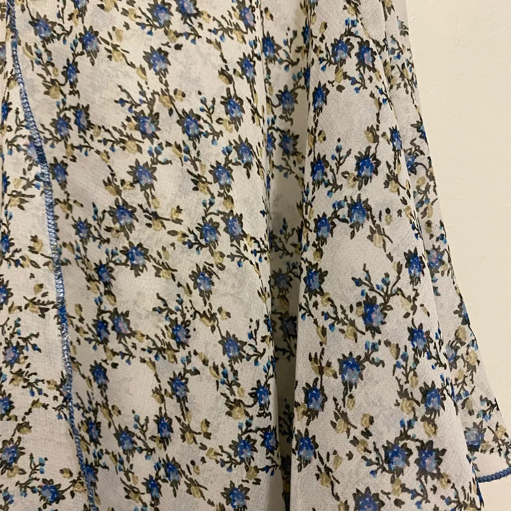 Band Of Gypsies Womens Sheer Cardigan Top S M Ivory & Blue Floral Print Oversize - Image 3