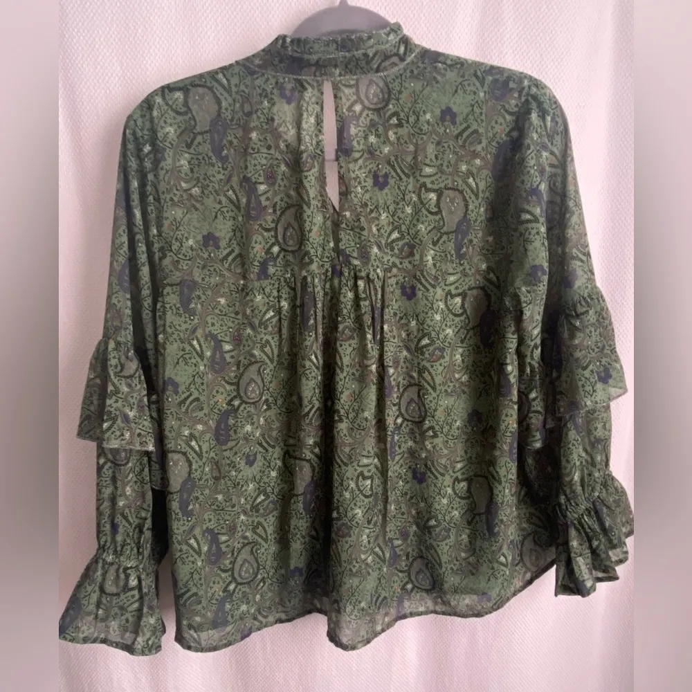Green Paisley Blouse, Size M - Image 5