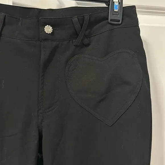 Rich Fashion Heart Pocket Pants Black Size 2 - Image 2