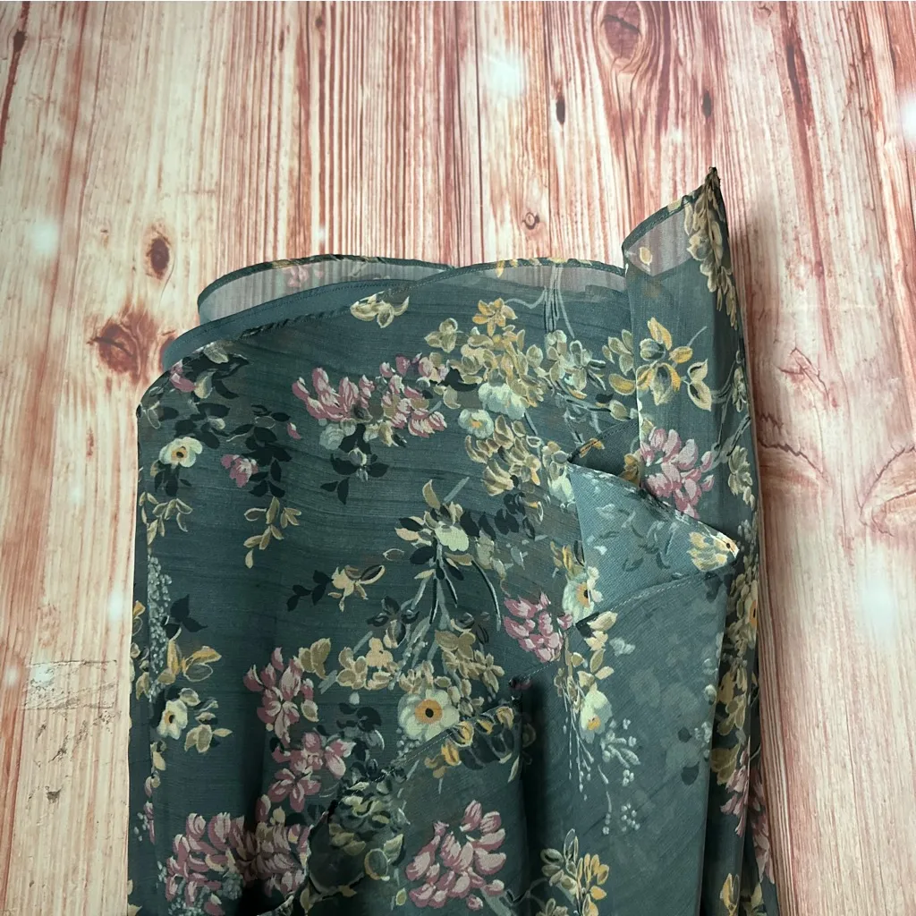 Haute Hippie One Shoulder Ruffle Floral Blouse Lux
Lisbon - Image 9