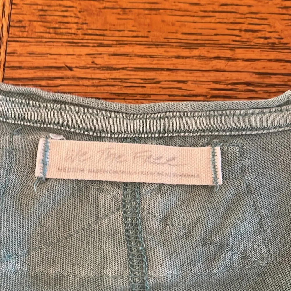 We the free, buy free people, oversized boat, neck, raw edge, top sage green M - Image 2