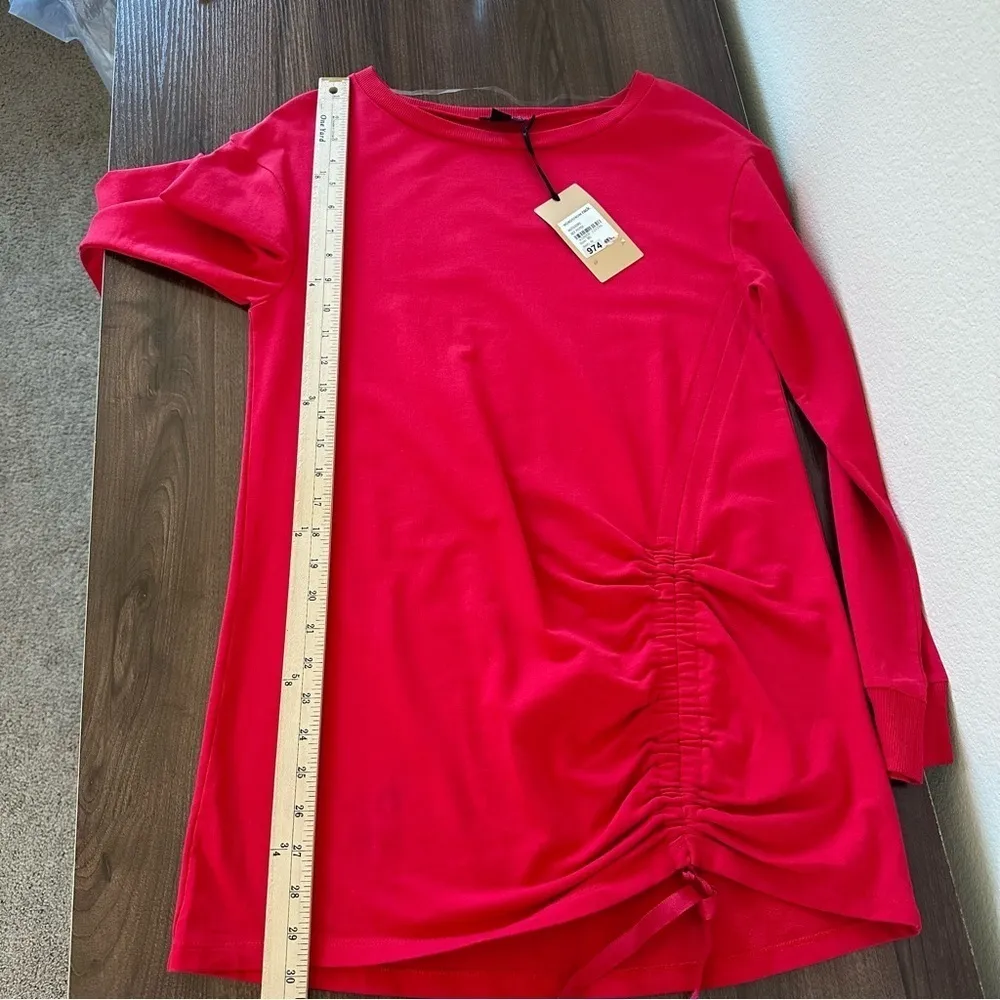 Red Long Sleeve Round Neck Pullover Size Small NWT - Image 9