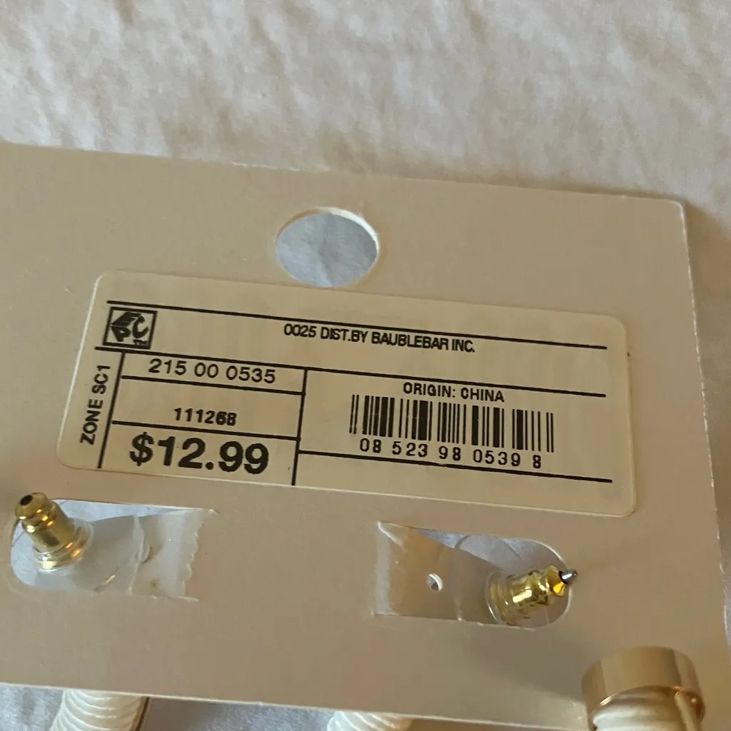 Sugarfix: White/Gold Tone Hoop Earrings - Image 5