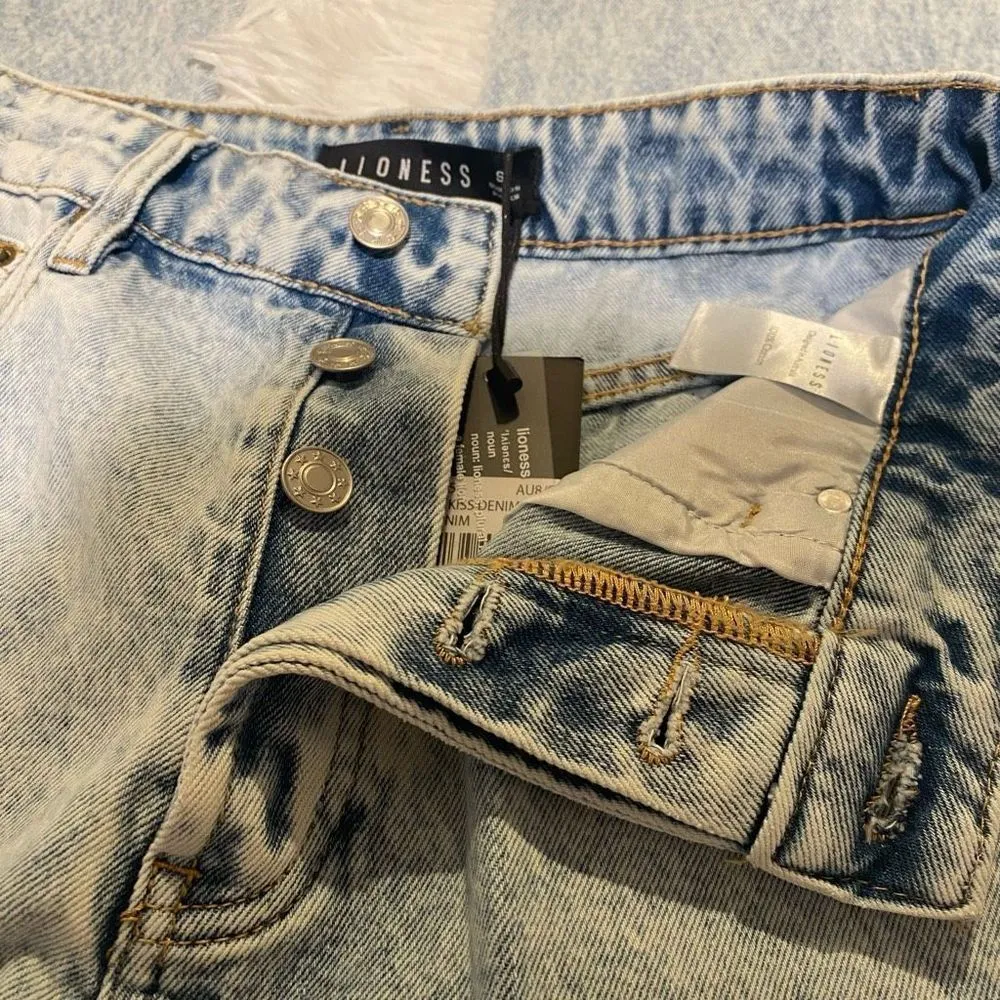 LIONESS  French Kiss Straight Leg Jean in Blue Denim NWT - Image 6