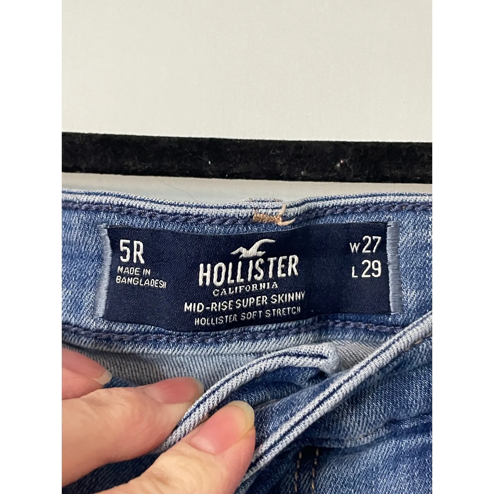 Hollister California Mid Rise Super Skinny Jeans Distressed Blue W27 L29 - Image 4