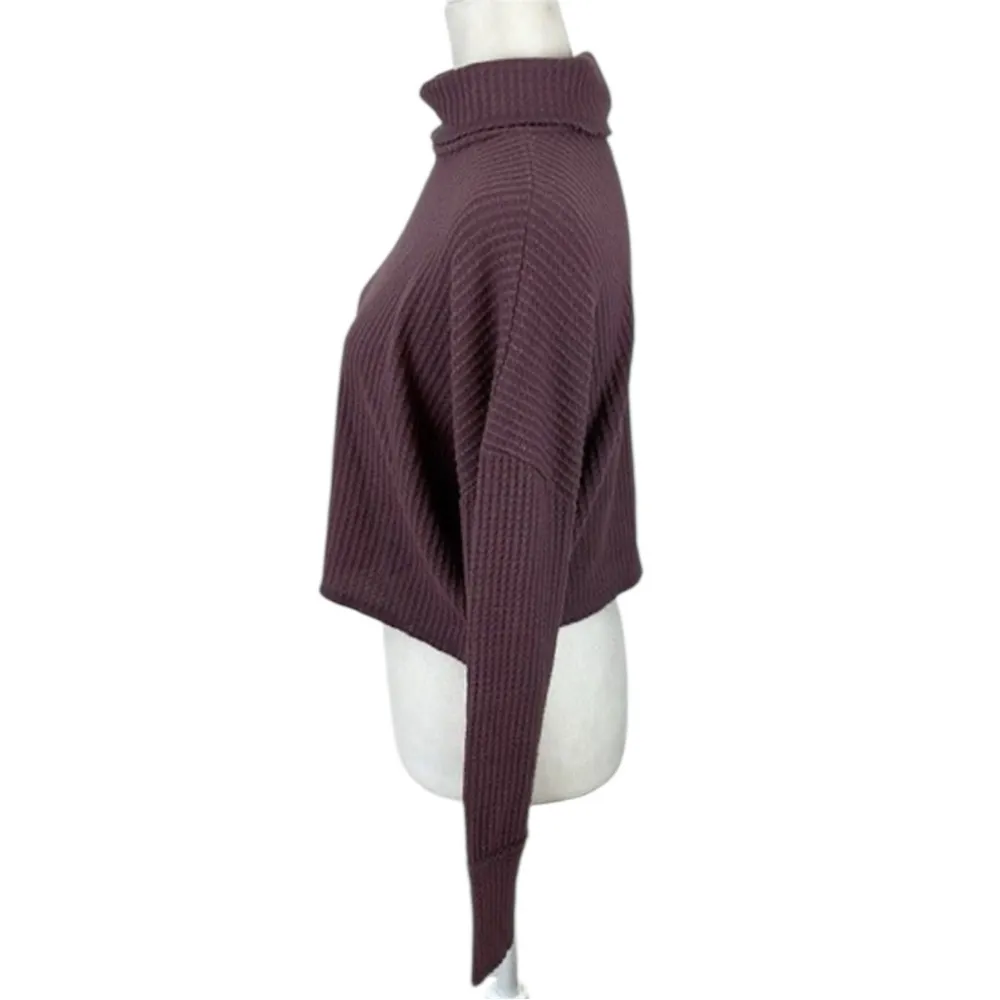 Wild Fable Purple Turtleneck Cropped Lightweight Sweater Size M - Image 3