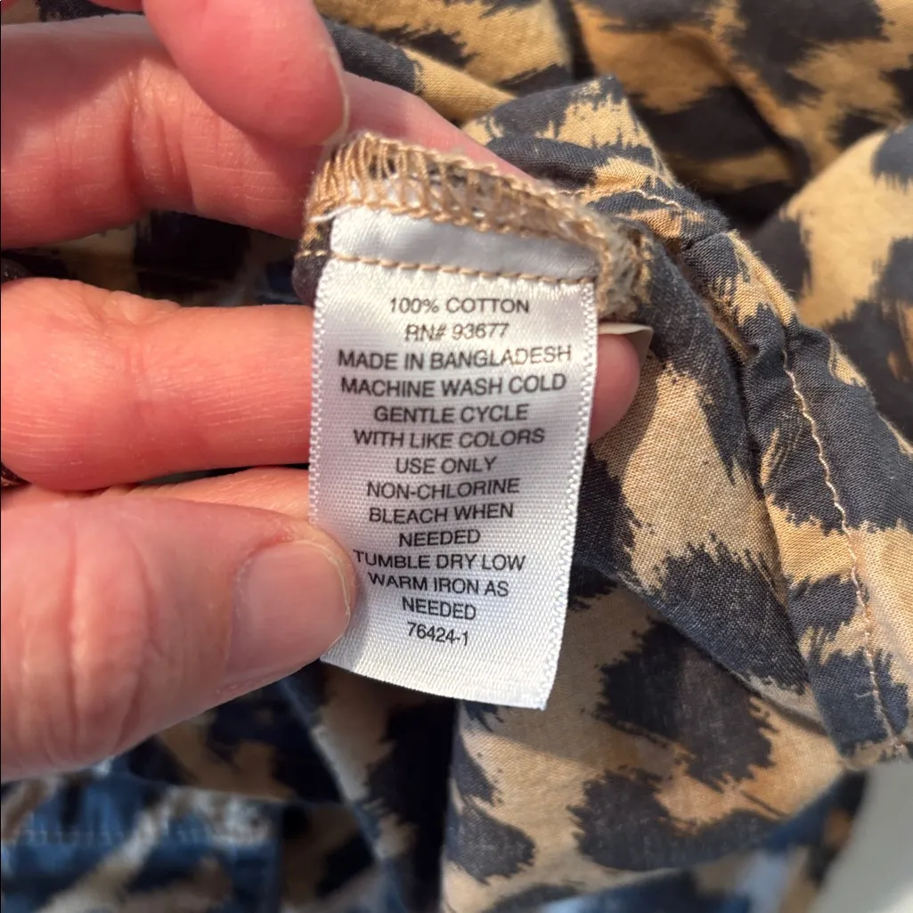 st. john's bay St. John’s Bay Leopard Button Down Shirt - Image 3