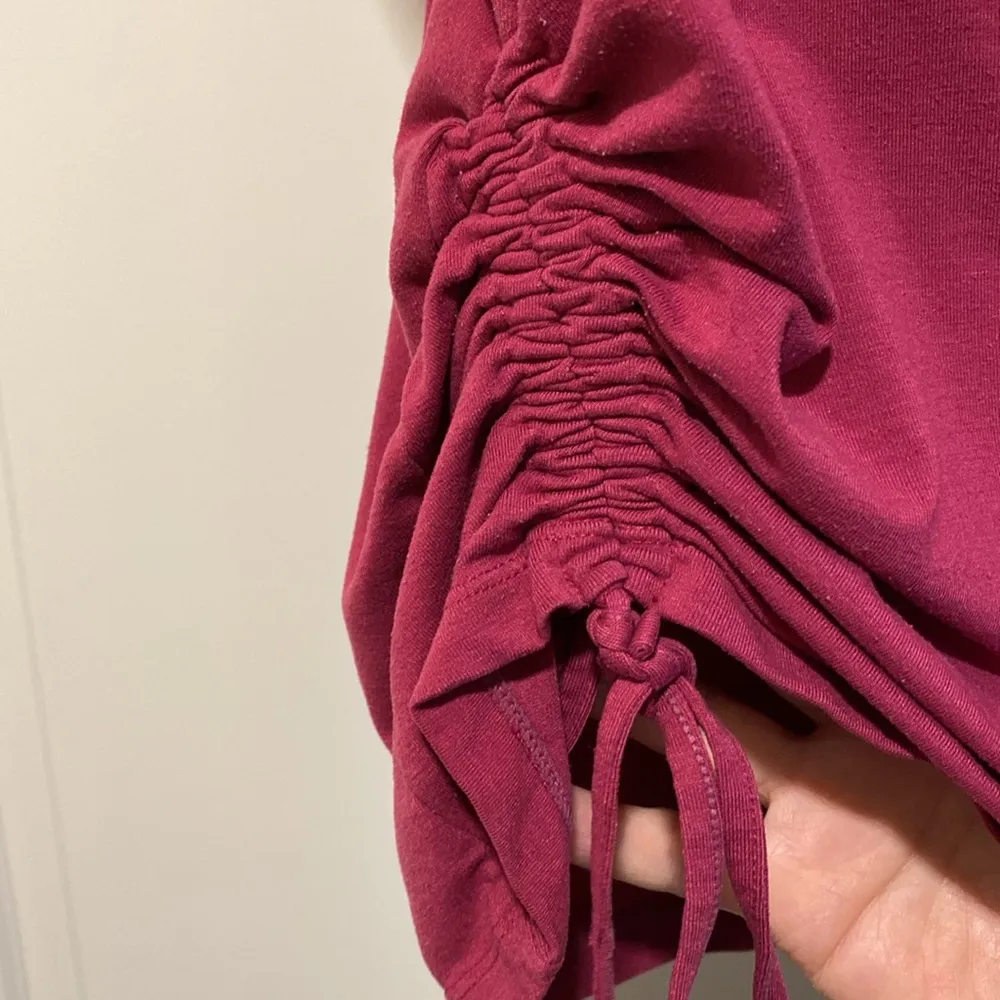 Prana Yoga Tank Dark pink Size Medium Pull Tie at side hem - Image 2