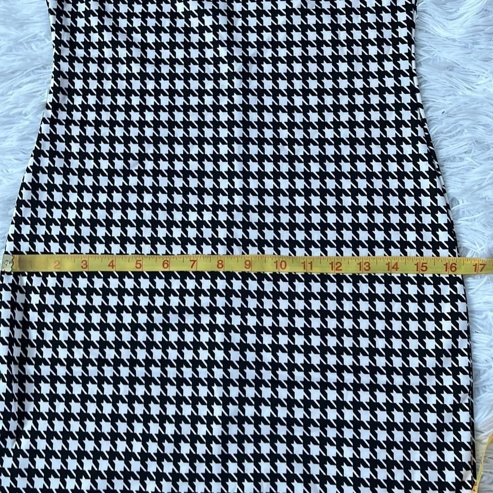 Joy & Jolie by Full circle black/white houndstooth sleeveless mini Dress Medium Black - Image 6