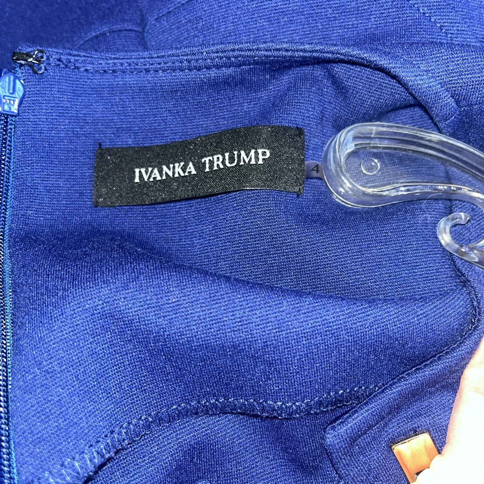 Ivanka Trump Women's Career Contemporary Chic Sheath Sleeveless Dress Size 4 - Image 7