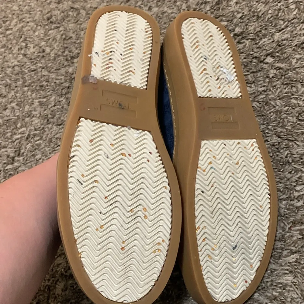 TOMS Women's Navy Blue Paxton Quilted Slip On Ankle Boots size 9.5 - Image 8